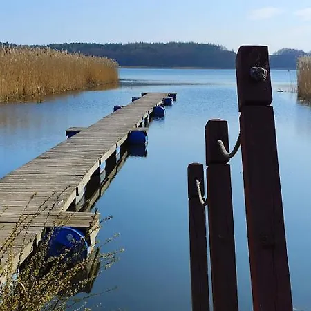 Letniskowe Plusk 펜션 *